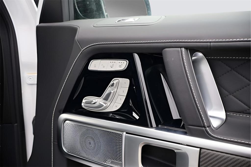 new 2023 Mercedes-Benz AMG G 63 car, priced at $358,085