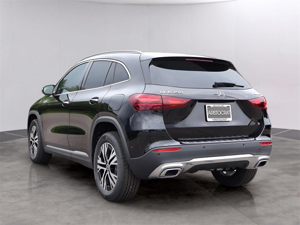 new 2025 Mercedes-Benz GLA 250 car, priced at $47,295