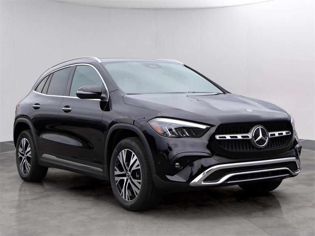 new 2025 Mercedes-Benz GLA 250 car, priced at $47,295