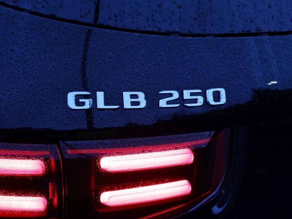 new 2026 Mercedes-Benz GLB 250 car, priced at $54,435