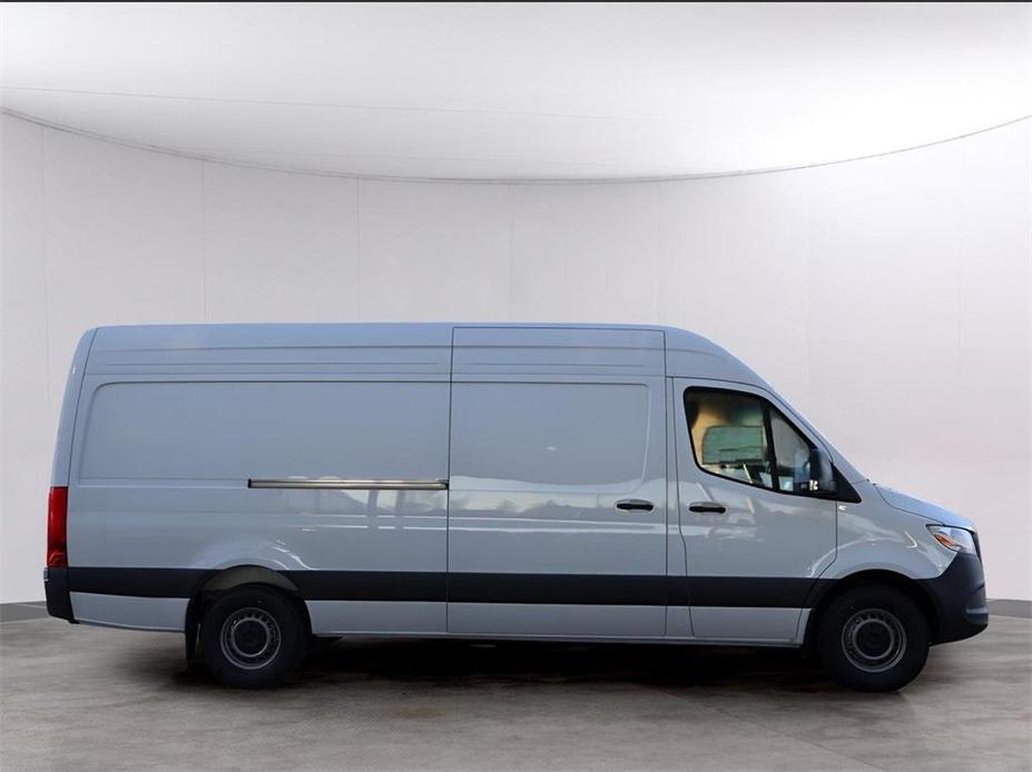 new 2024 Mercedes-Benz Sprinter 2500 car, priced at $64,905