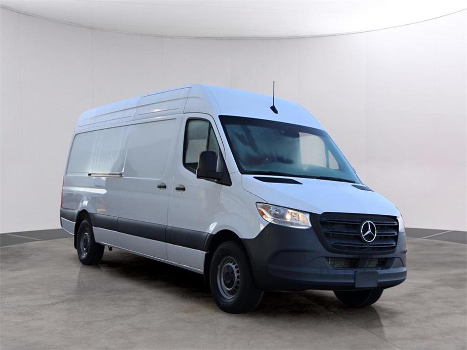 new 2024 Mercedes-Benz Sprinter 2500 car, priced at $64,905