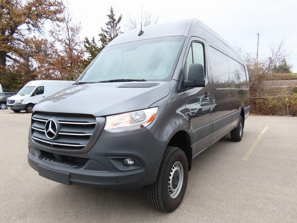 used 2022 Mercedes-Benz Sprinter 2500 car, priced at $59,577