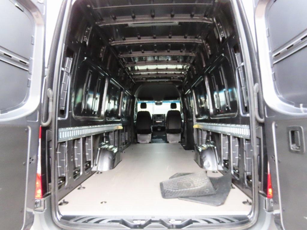 used 2022 Mercedes-Benz Sprinter 2500 car, priced at $59,577