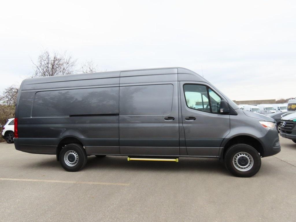 used 2022 Mercedes-Benz Sprinter 2500 car, priced at $59,577