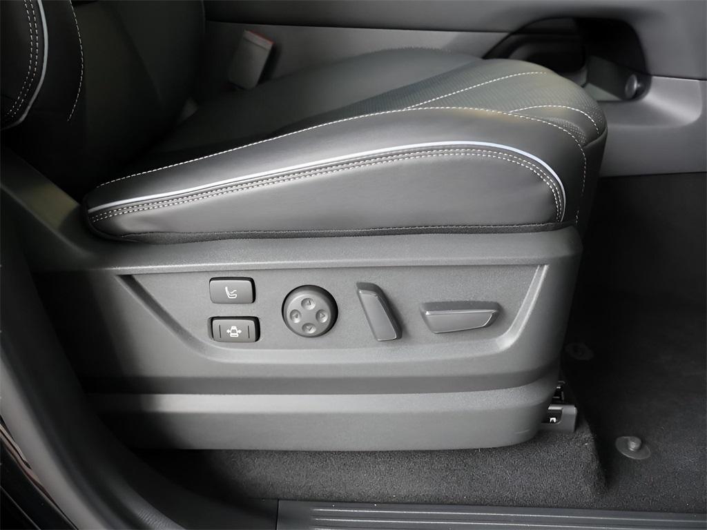used 2025 INFINITI QX80 car, priced at $94,977