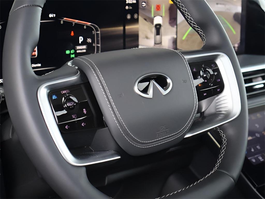used 2025 INFINITI QX80 car, priced at $94,977