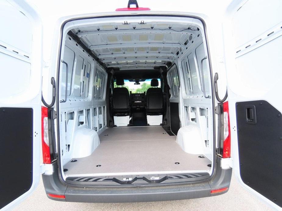 new 2024 Mercedes-Benz Sprinter 2500 car, priced at $55,891