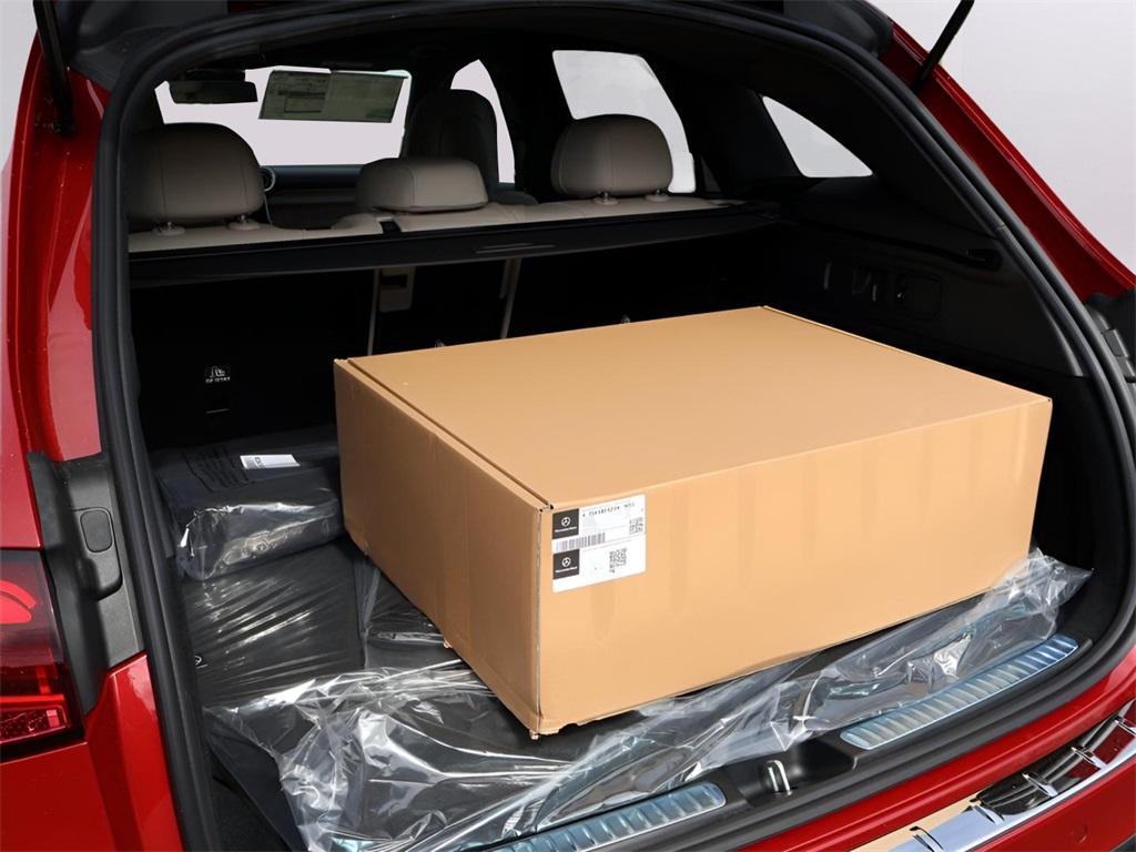 new 2025 Mercedes-Benz GLC 350e car, priced at $71,735
