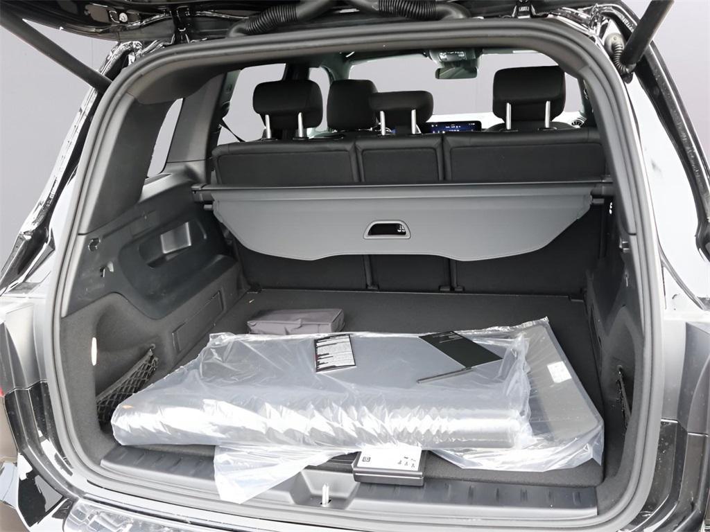 new 2025 Mercedes-Benz GLB 250 car, priced at $49,595
