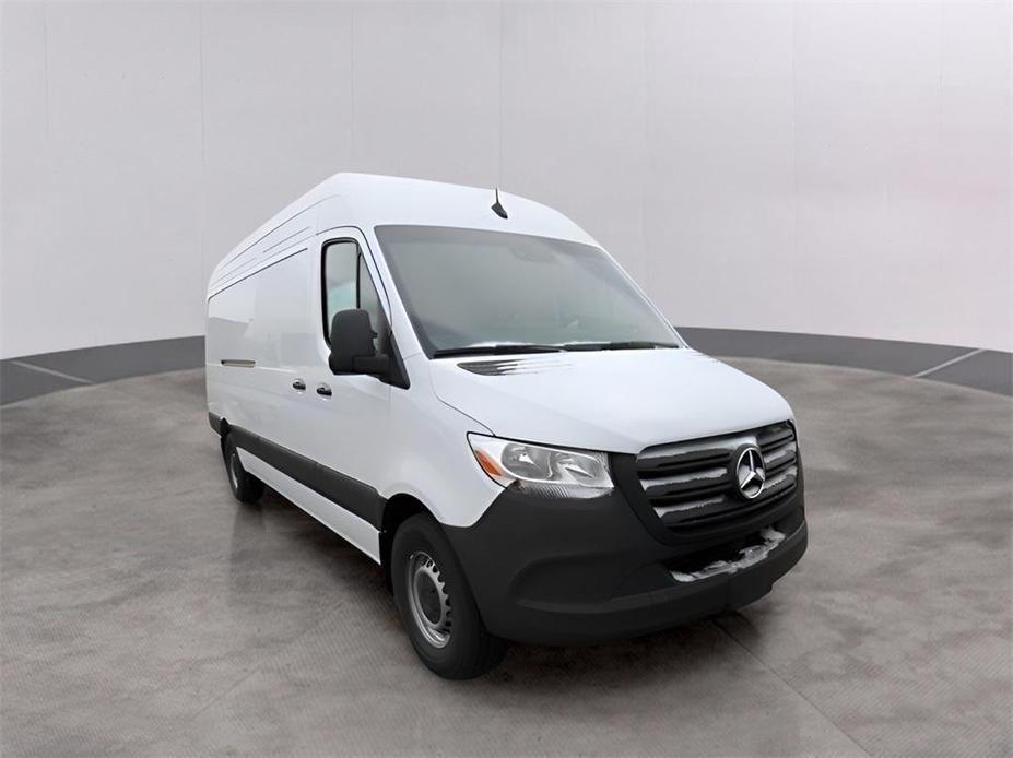 new 2024 Mercedes-Benz Sprinter 2500 car, priced at $67,544