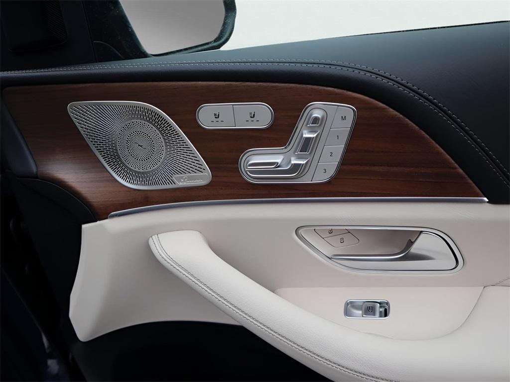 new 2026 Mercedes-Benz GLE 450e car, priced at $85,810