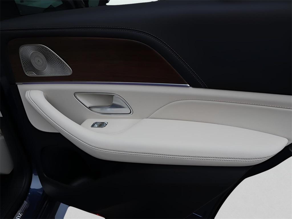 new 2026 Mercedes-Benz GLE 450e car, priced at $85,810