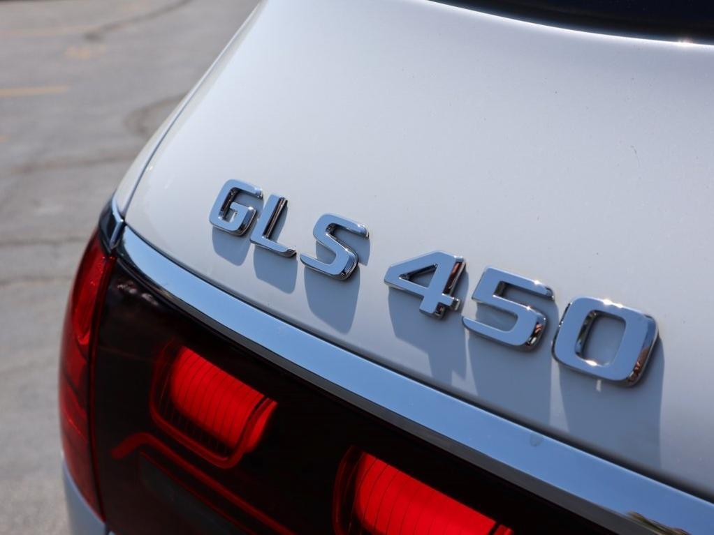 new 2026 Mercedes-Benz GLS 450 car, priced at $108,305