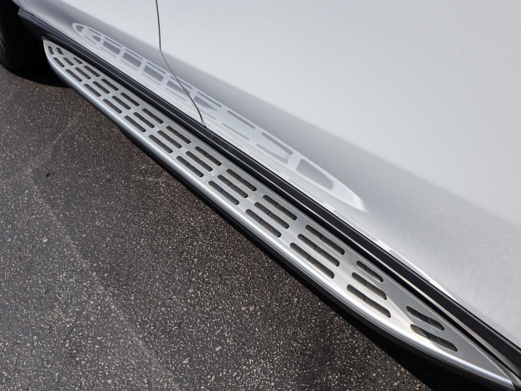 new 2026 Mercedes-Benz GLS 450 car, priced at $108,305
