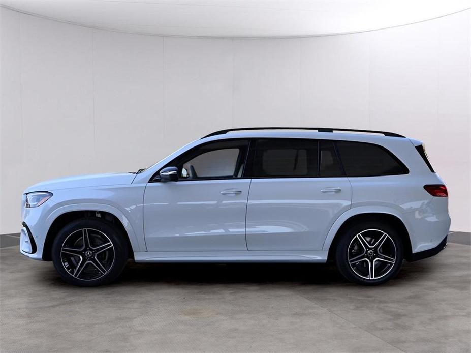 new 2025 Mercedes-Benz GLS 450 car, priced at $105,555