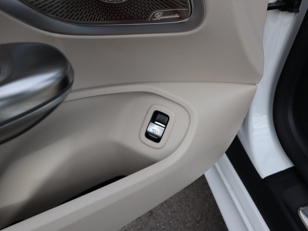 new 2026 Mercedes-Benz CLE 450 car, priced at $88,940