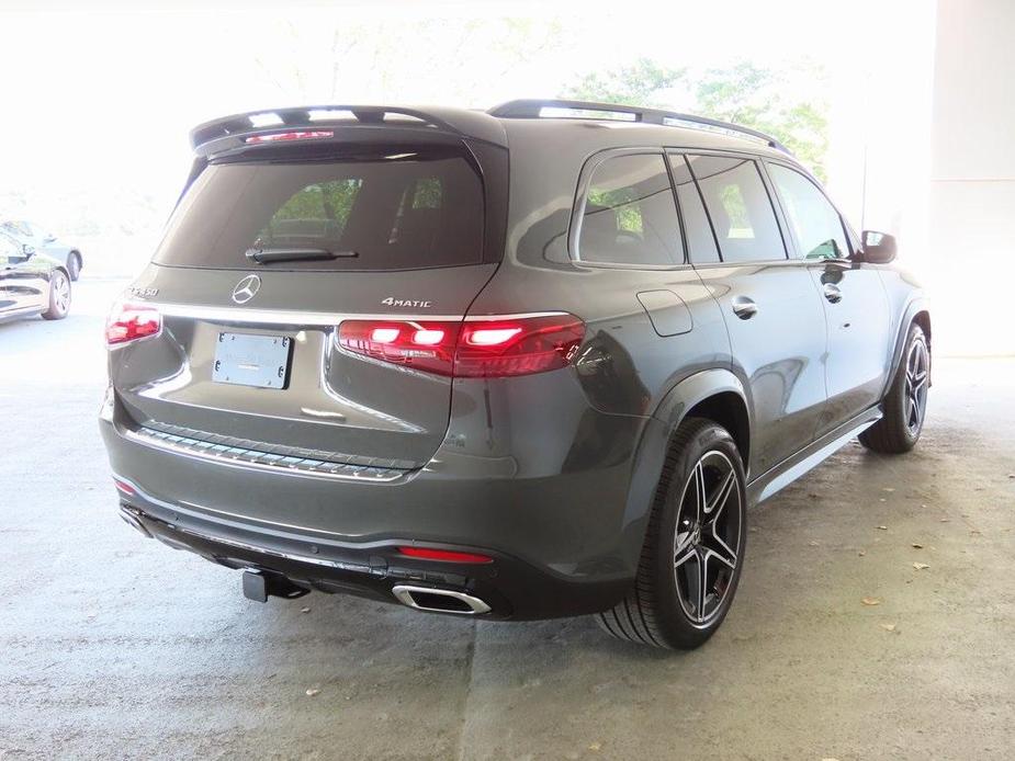 new 2025 Mercedes-Benz GLS 450 car, priced at $117,090