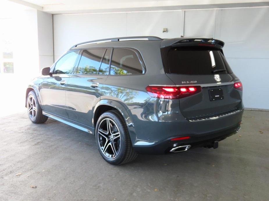 new 2025 Mercedes-Benz GLS 450 car, priced at $117,090