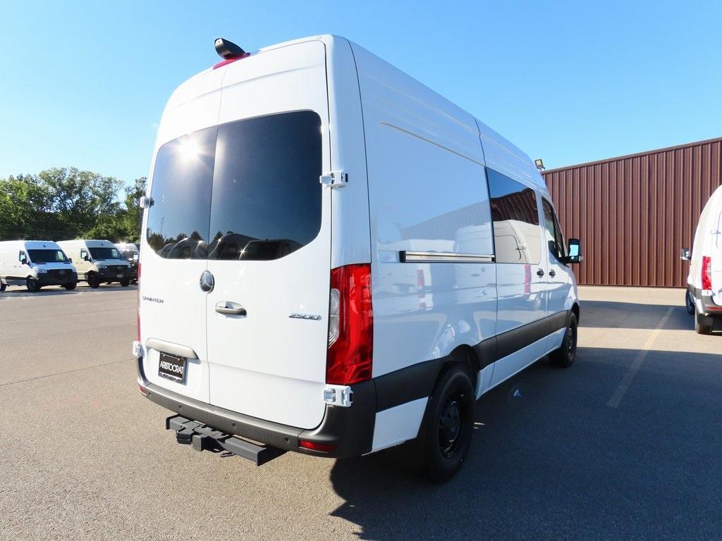 new 2024 Mercedes-Benz Sprinter 2500 car, priced at $68,250