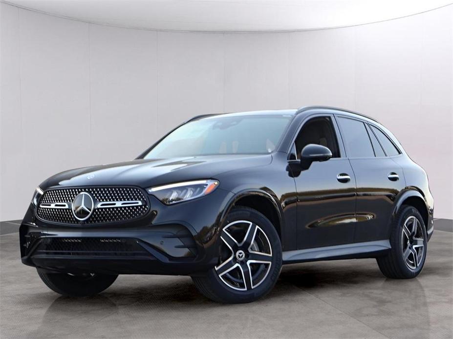 new 2025 Mercedes-Benz GLC 300 car, priced at $65,115