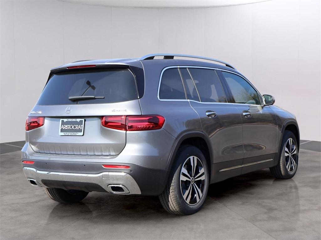 new 2025 Mercedes-Benz GLB 250 car, priced at $54,100