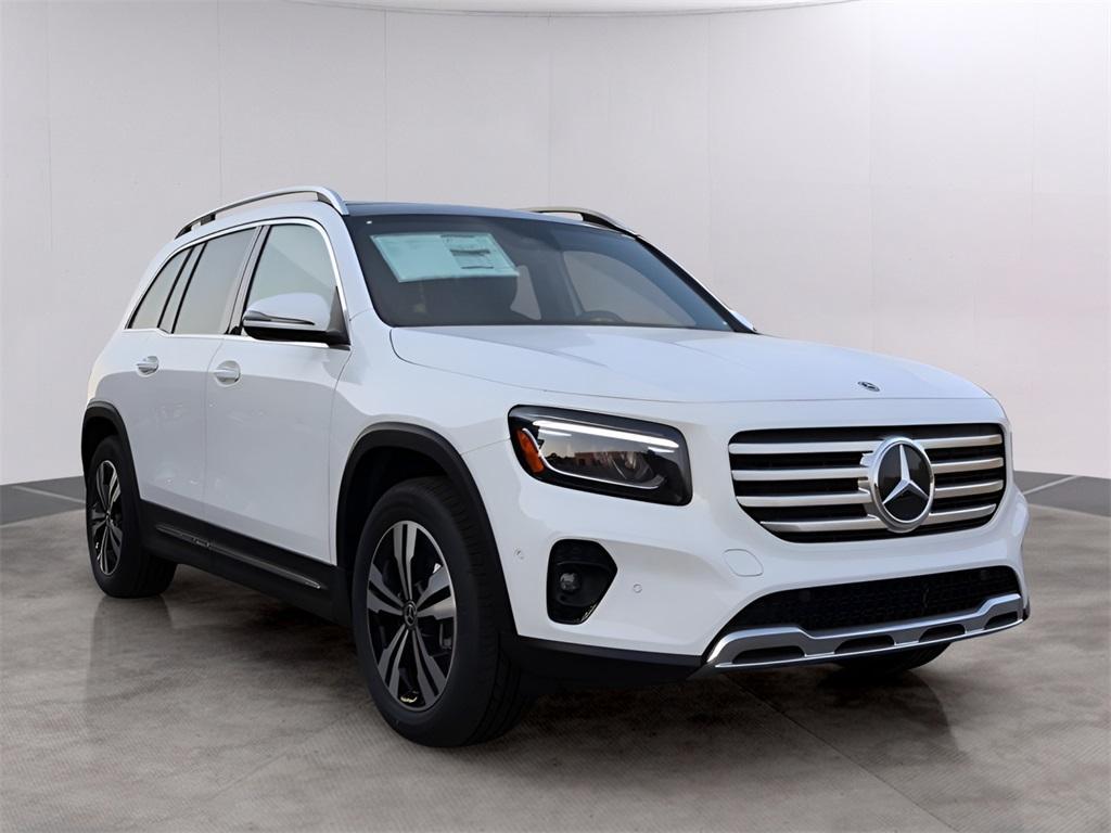 new 2025 Mercedes-Benz GLB 250 car, priced at $50,450