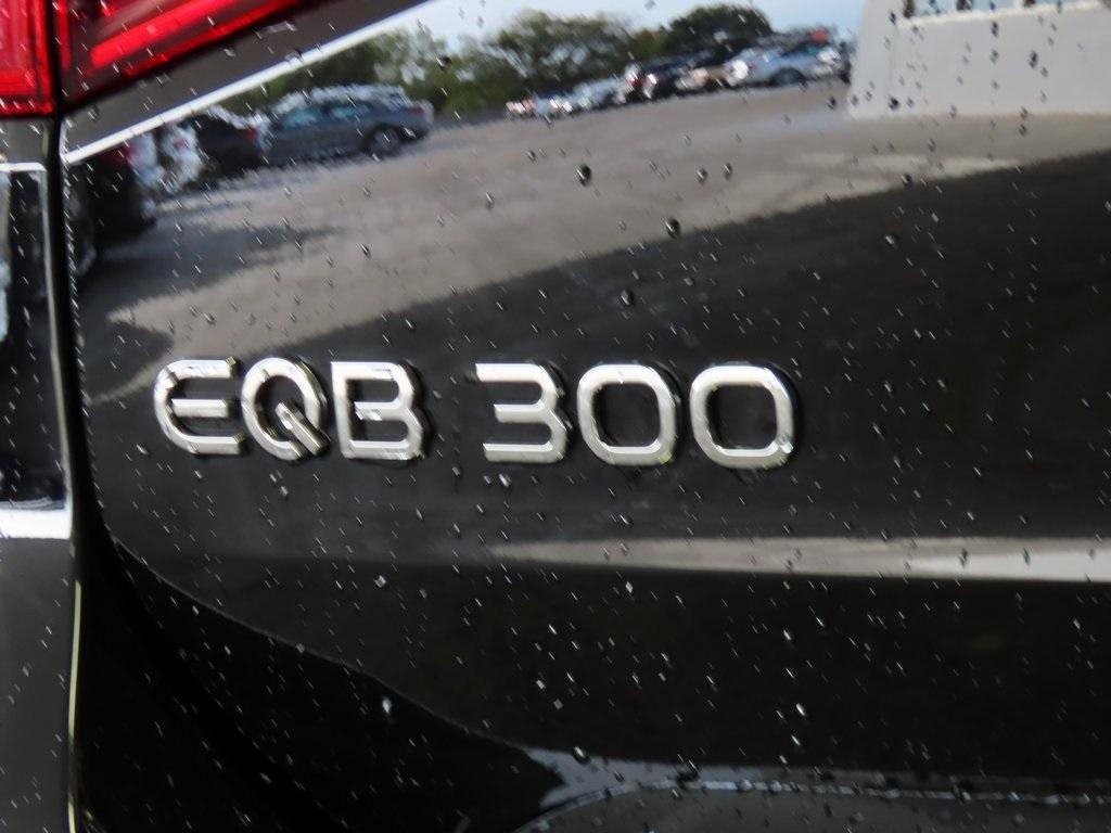 new 2024 Mercedes-Benz EQB 300 car, priced at $63,975