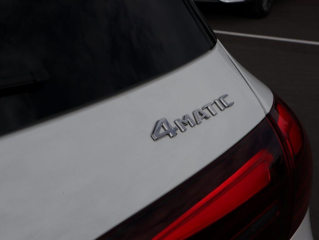 new 2026 Mercedes-Benz GLE 450 car, priced at $81,455