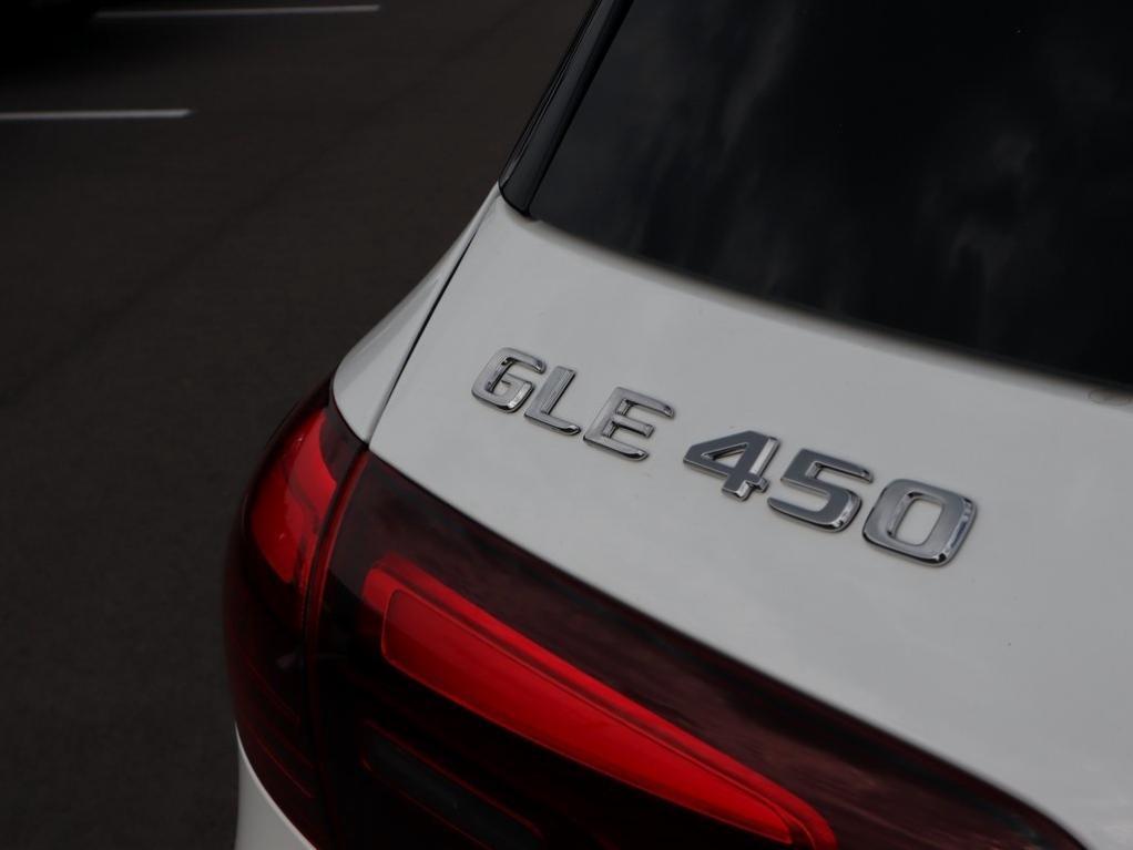 new 2026 Mercedes-Benz GLE 450 car, priced at $81,455