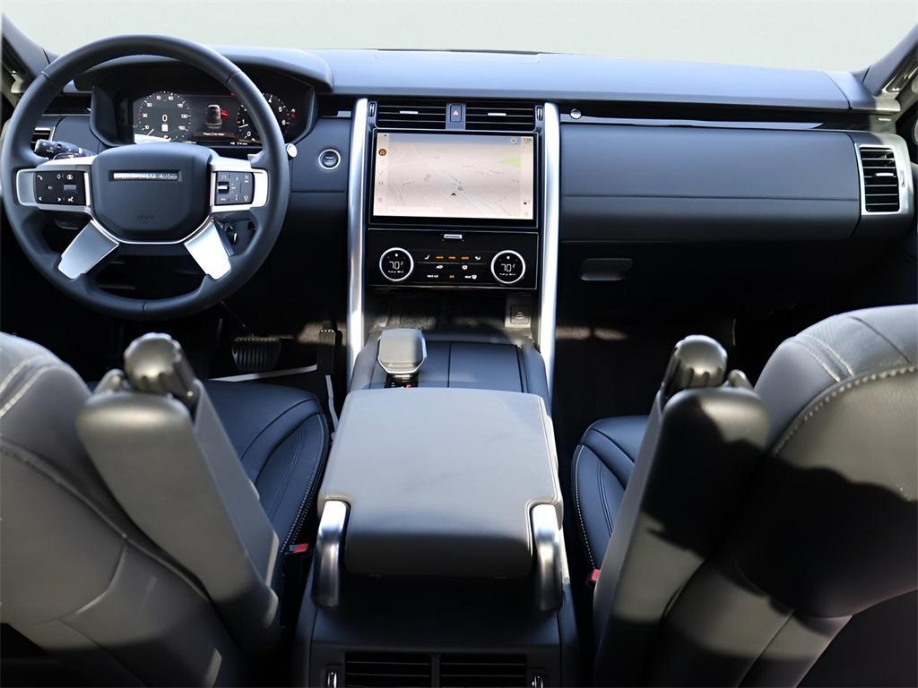 used 2025 Land Rover Discovery car, priced at $56,977