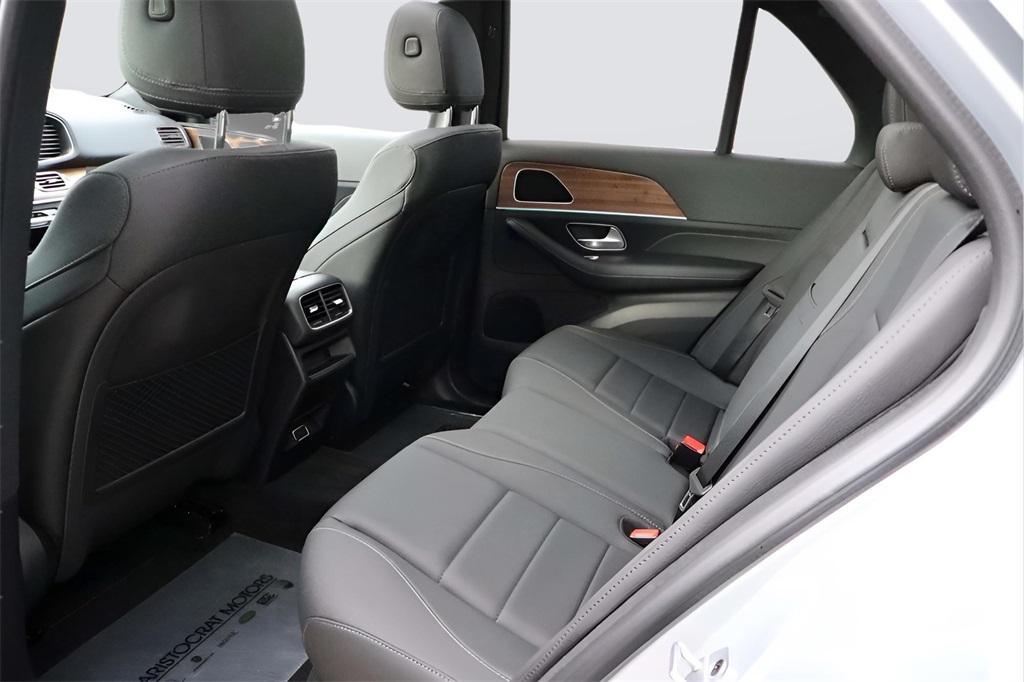 new 2025 Mercedes-Benz GLE 350 car, priced at $69,715