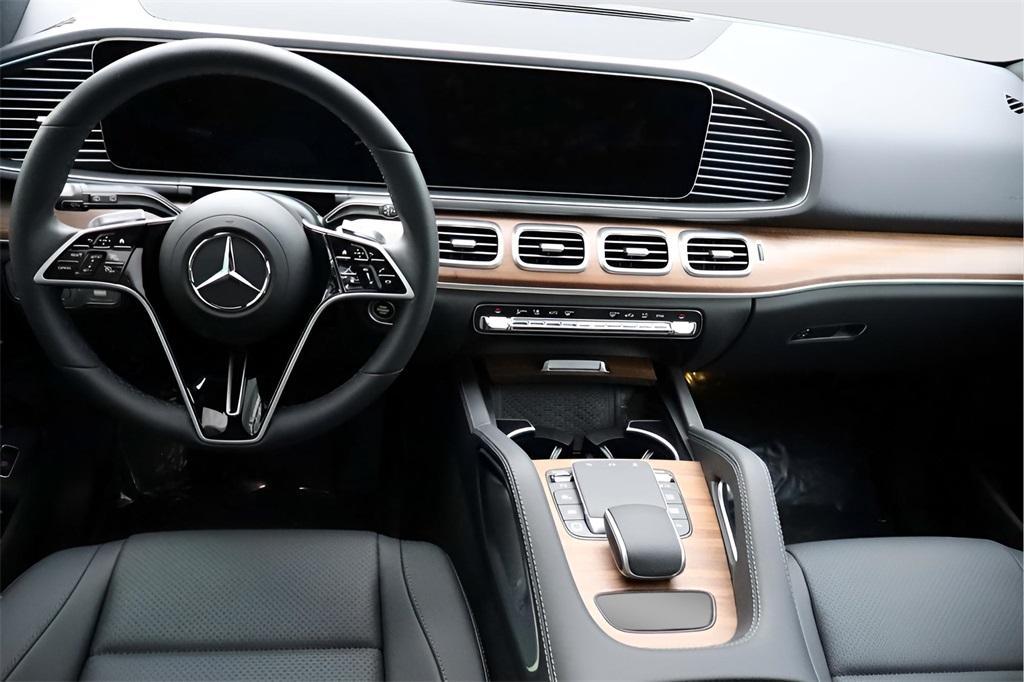 new 2025 Mercedes-Benz GLE 350 car, priced at $69,715