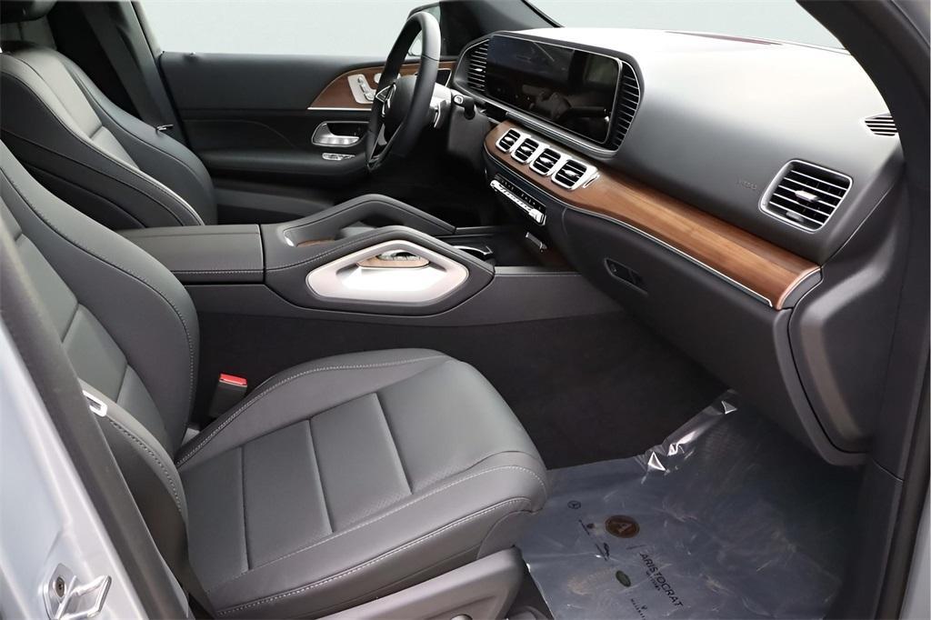 new 2025 Mercedes-Benz GLE 350 car, priced at $69,715