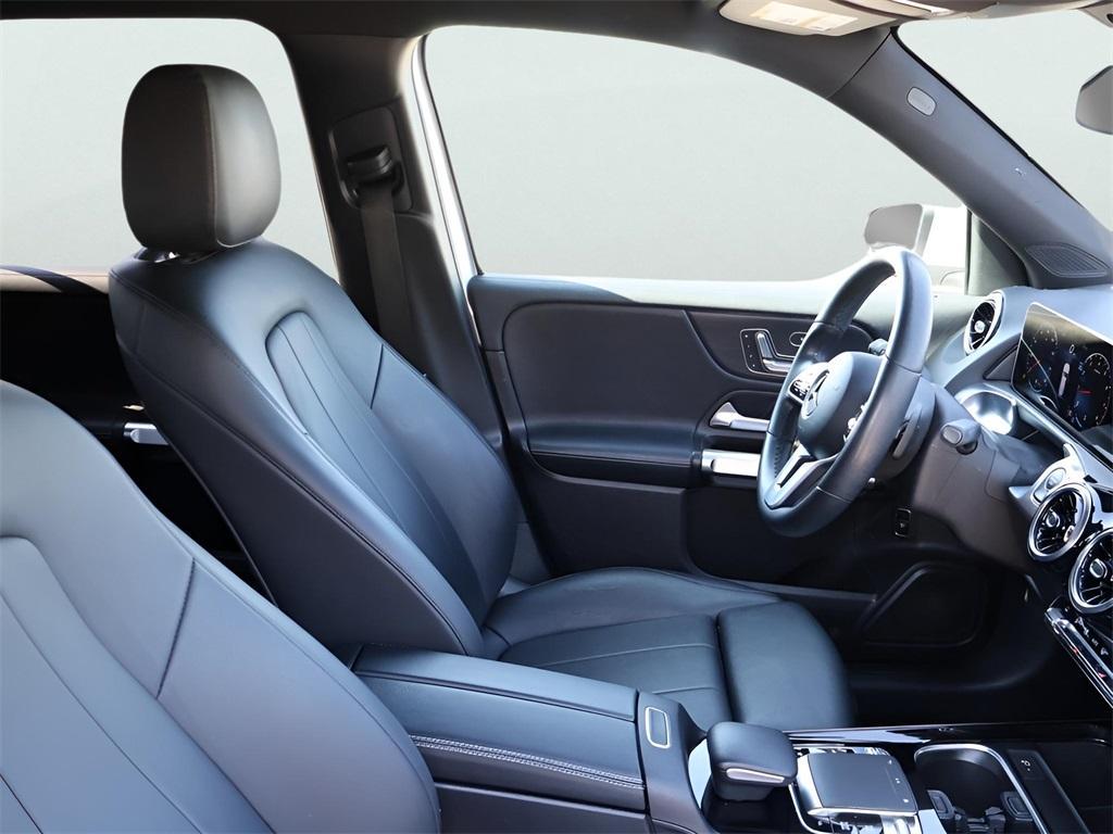 used 2020 Mercedes-Benz GLB 250 car, priced at $25,490