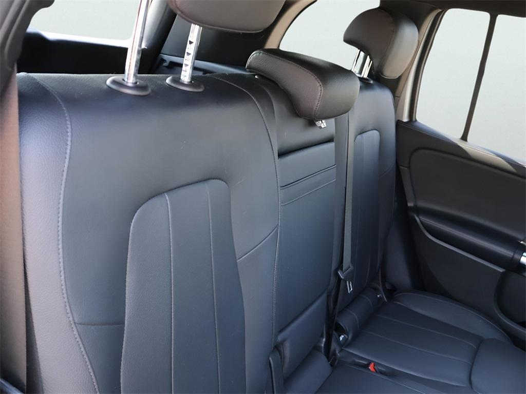 used 2020 Mercedes-Benz GLB 250 car, priced at $25,490