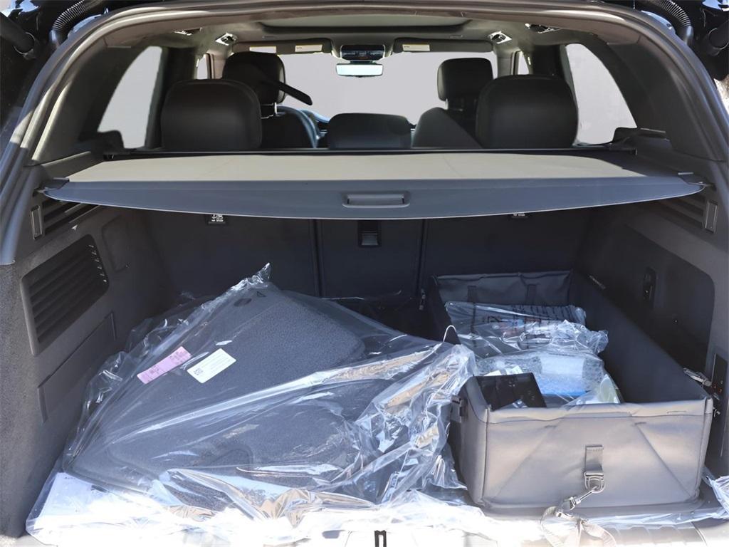new 2025 Land Rover Range Rover Sport car, priced at $136,380