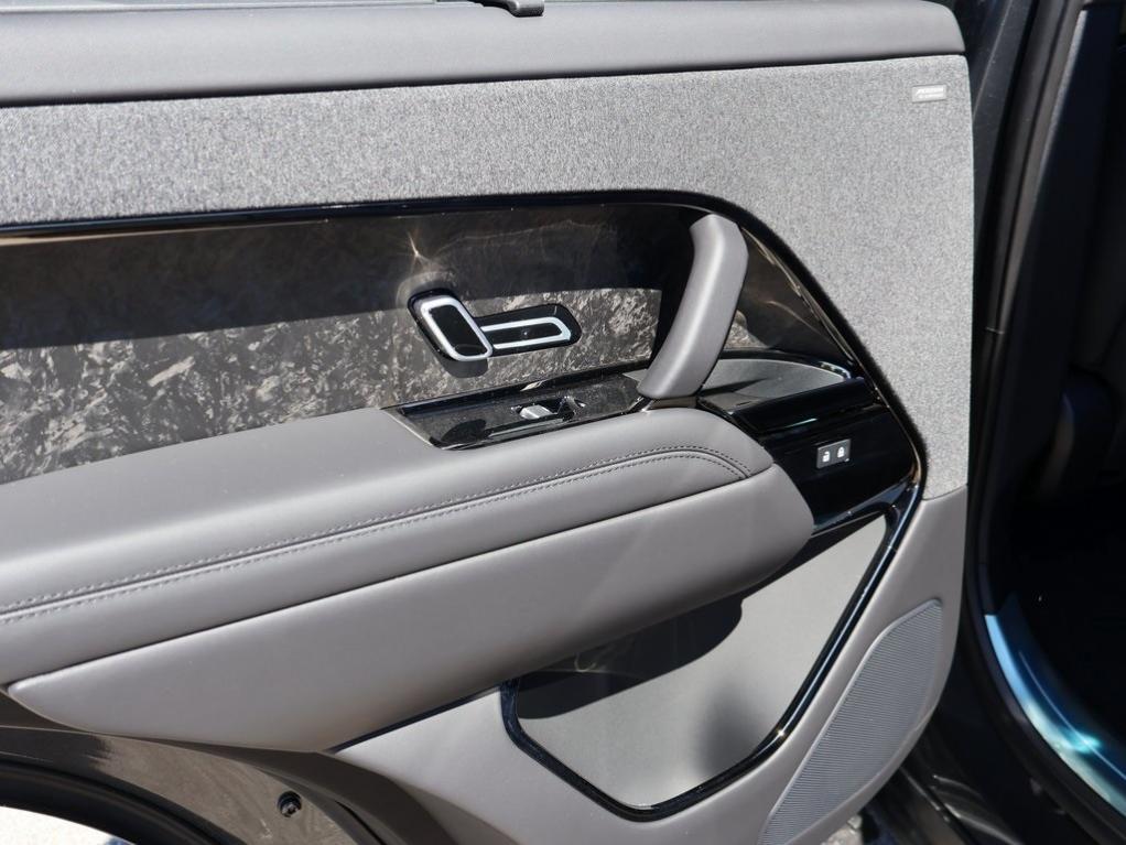 new 2025 Land Rover Range Rover Sport car, priced at $136,380