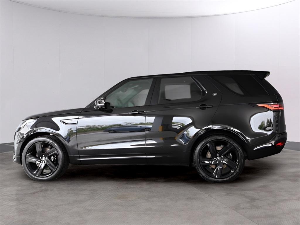 new 2025 Land Rover Discovery car, priced at $87,753