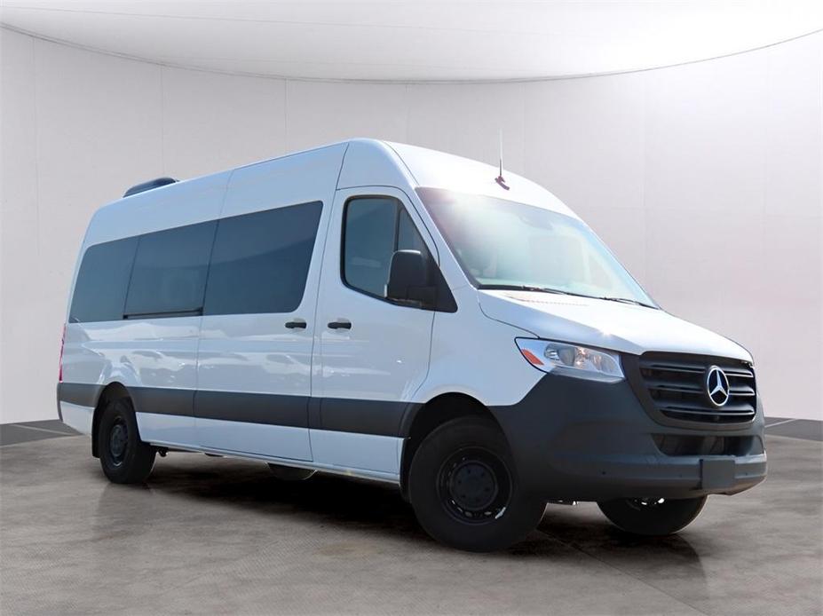 new 2024 Mercedes-Benz Sprinter 2500 car, priced at $75,194