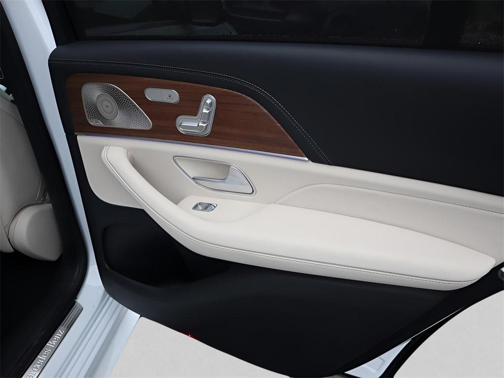 new 2026 Mercedes-Benz GLS 450 car, priced at $106,215