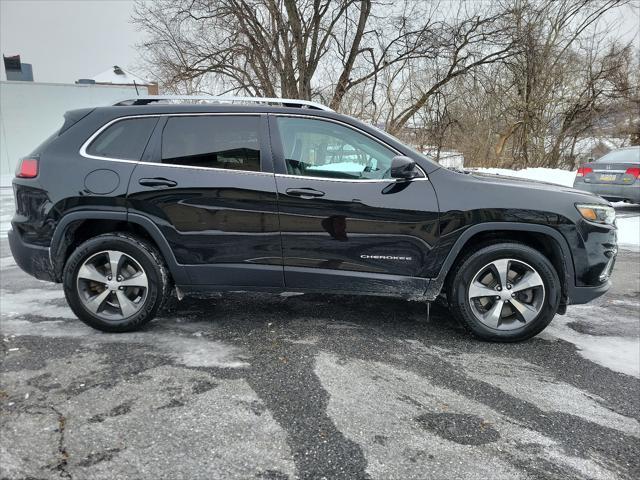 used 2019 Jeep Cherokee car, priced at $15,409