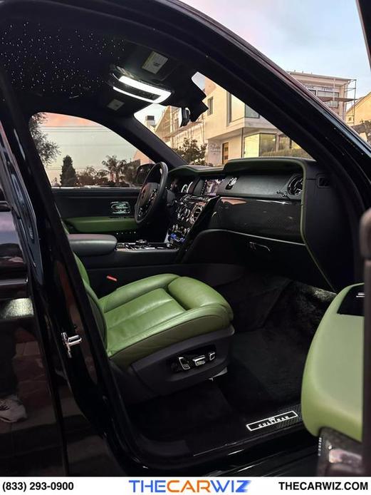 used 2023 Rolls-Royce Cullinan car, priced at $355,000