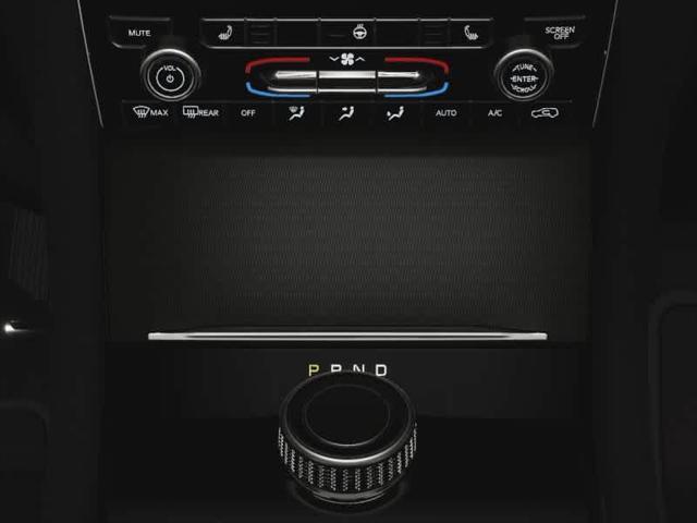 new 2025 Jeep Grand Cherokee car, priced at $41,317