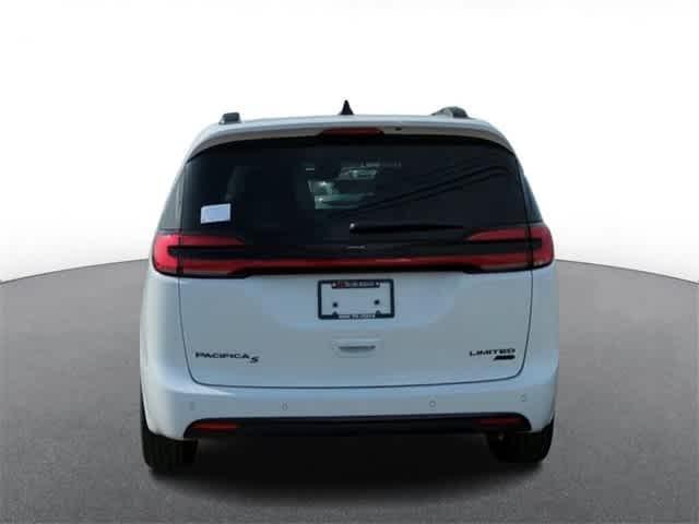 new 2024 Chrysler Pacifica car, priced at $50,124