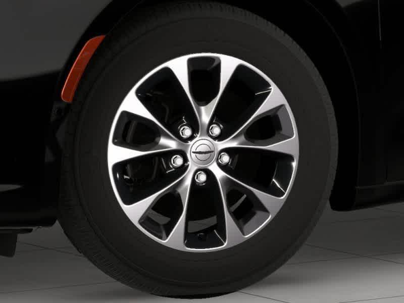 new 2026 Chrysler Pacifica car, priced at $47,847