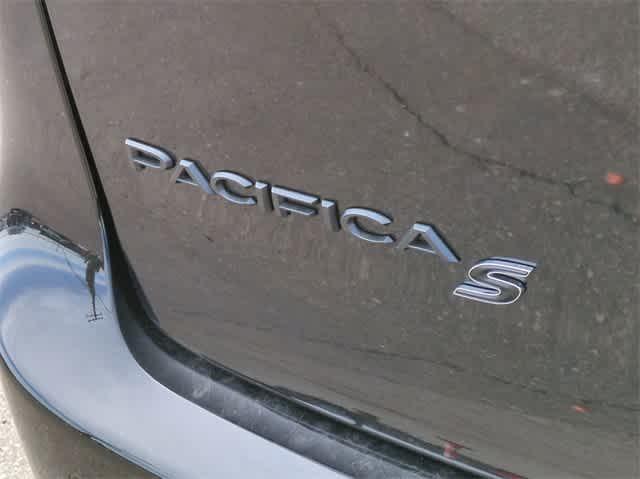 new 2024 Chrysler Pacifica car, priced at $51,146