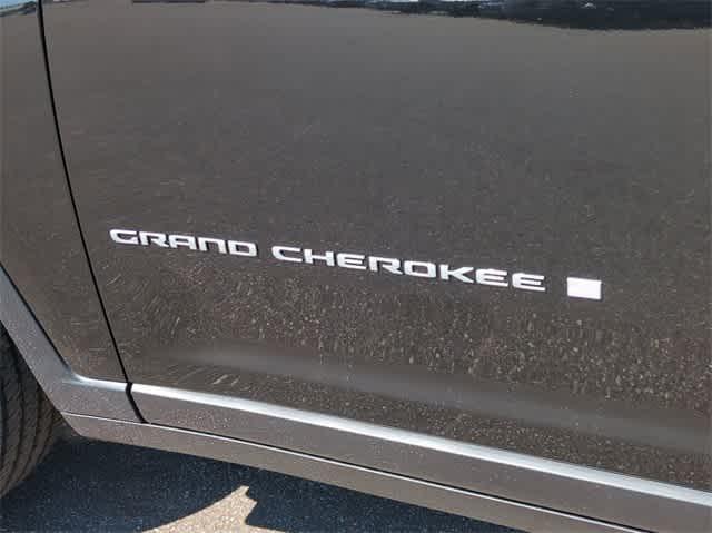 new 2024 Jeep Grand Cherokee L car, priced at $51,801
