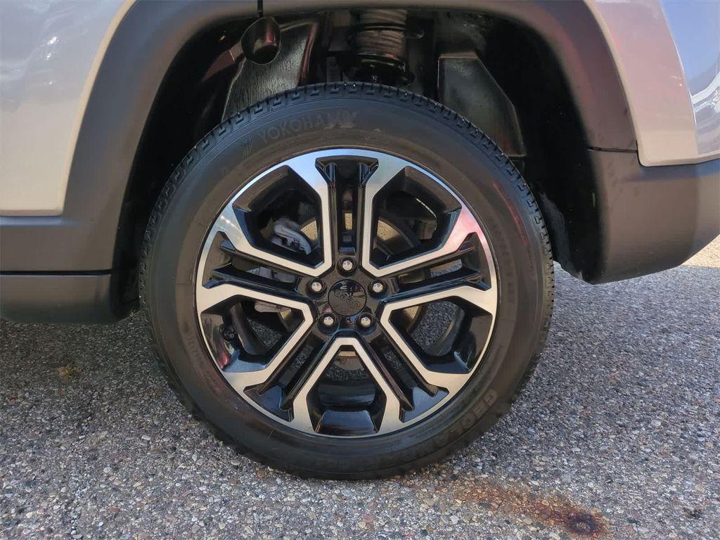 used 2022 Jeep Compass car, priced at $20,998