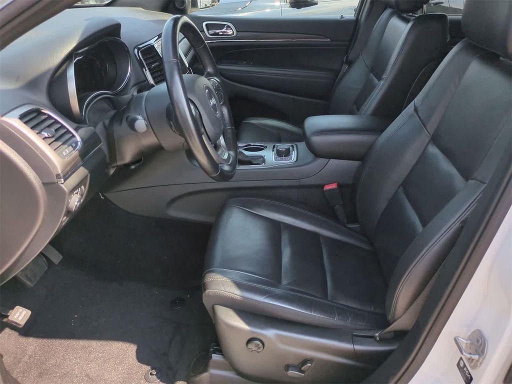 used 2022 Jeep Grand Cherokee car, priced at $28,449